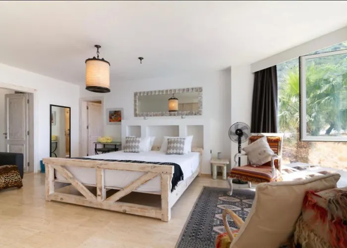 Toros, 5 Rooms,10 Persons, Sea Views And Private Pool Villa