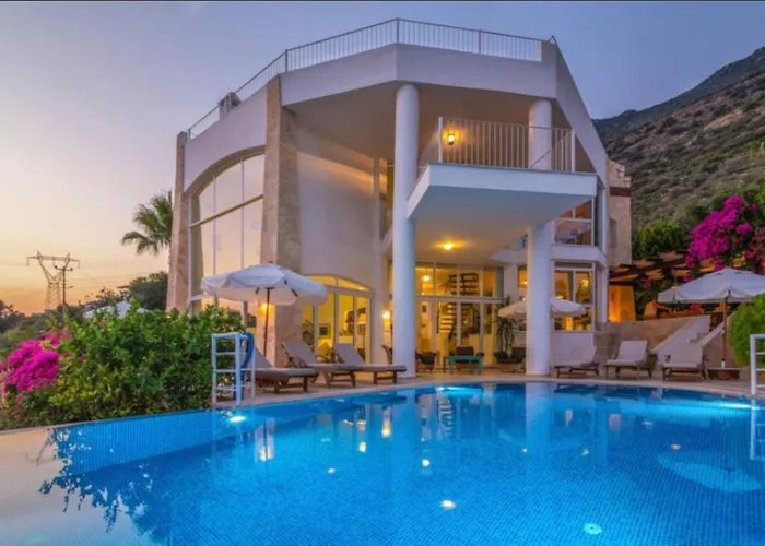 Toros, 5 Rooms,10 Persons, Sea Views And Private Pool Kas