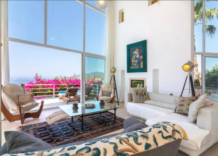 Villa Toros, 5 Rooms,10 Persons, Sea Views And Private Pool