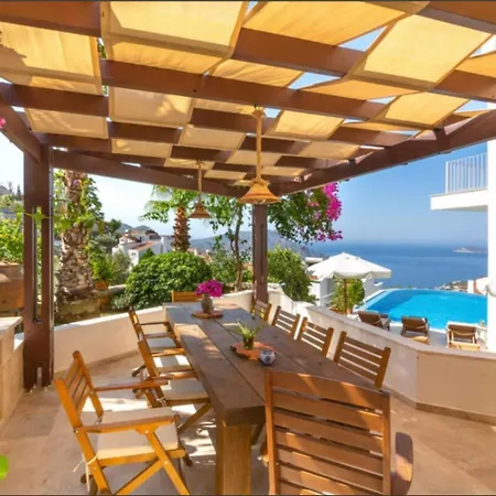 Toros, 5 Rooms,10 Persons, Sea Views And Private Pool Вилла